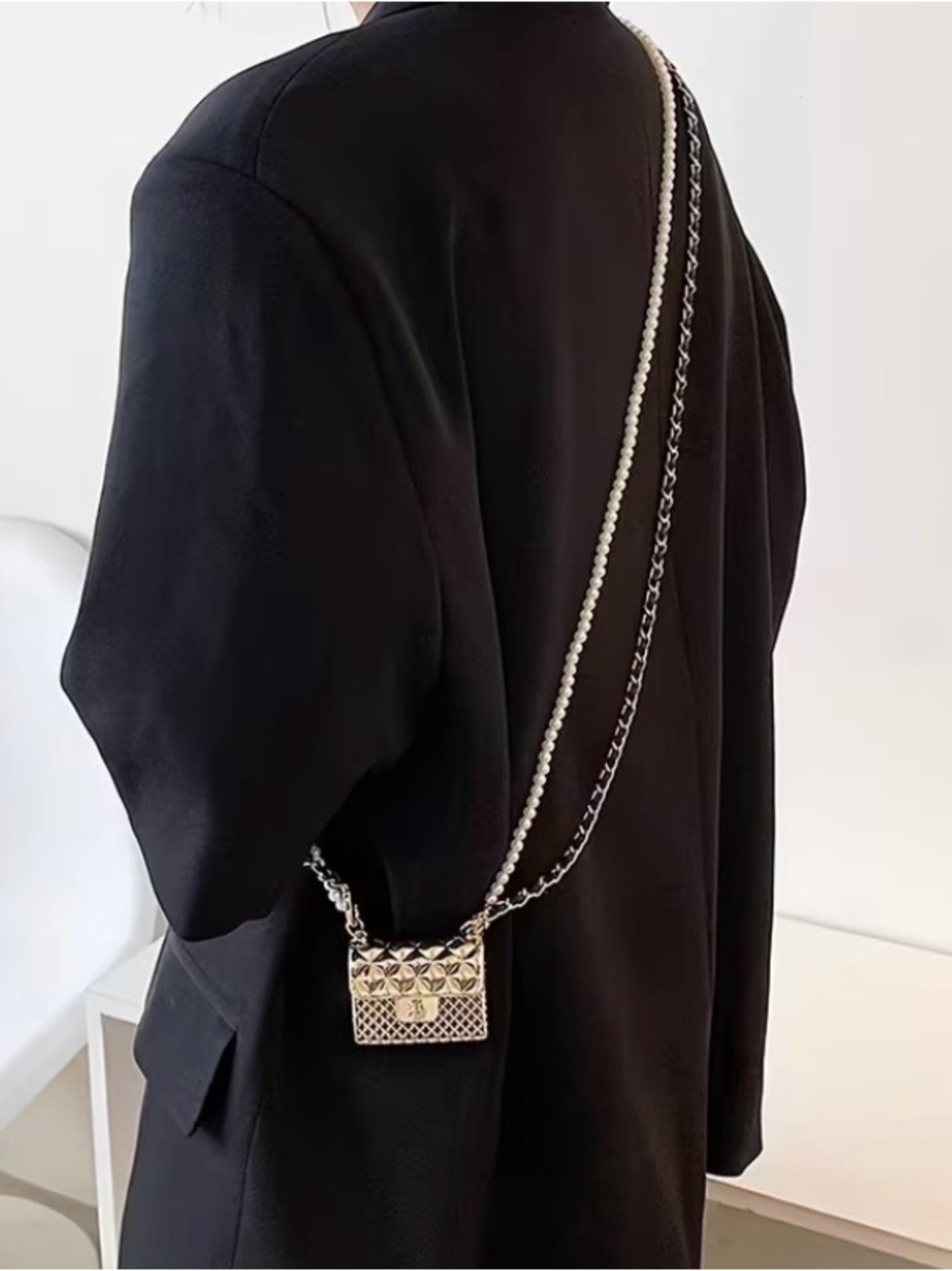 New! Quilted Mini Crossbody Bag with Pearl & Chain Strap. A1-36
